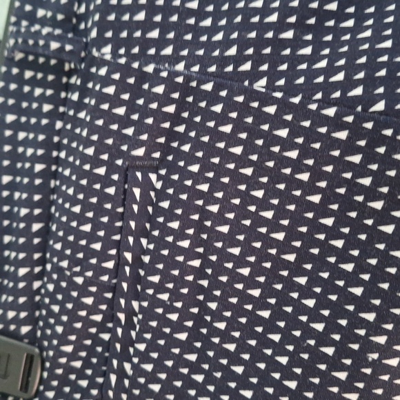 Cute navy and white knit slacks with slits and silver button at the bott… - Picture 5 of 6